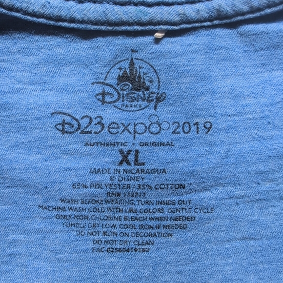 Disney D23 Expo 2019 Blue Graphic T-Shirt with Colorful Design Size XL - Picture 4 of 6